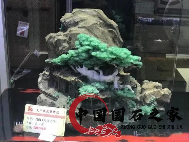 这个摆件拍出47万!雅安绿又是什么绿! 这个摆件拍出47万!雅安绿又是什么绿!