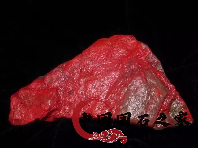 昌化鸡血石值钱吗值得收藏吗? 昌化鸡血石值钱吗值得收藏吗?
