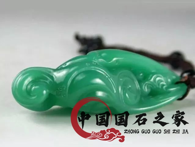 雅安玉石原料产地雅安绿是什么材质 雅安玉石原料产地雅安绿是什么材质