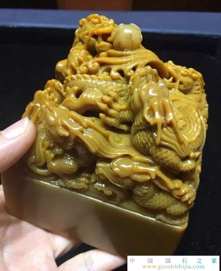 真正的田黄石多少钱一克，最贵的田黄石