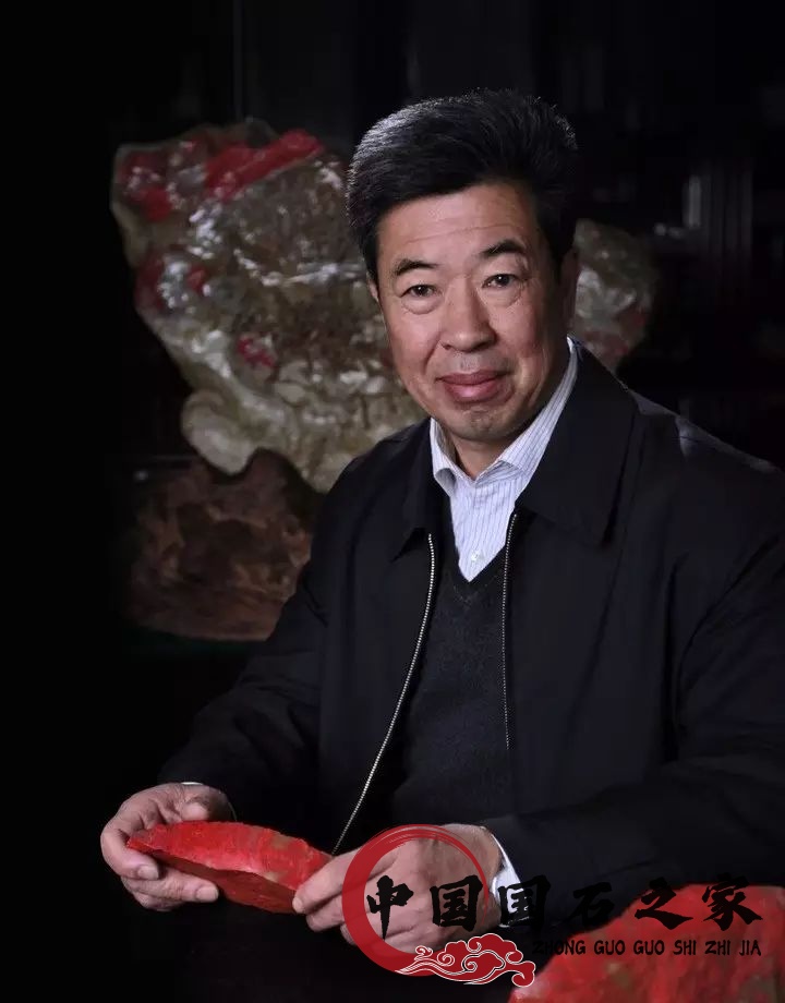 昌化鸡血石值钱吗值得收藏吗? 昌化鸡血石值钱吗值得收藏吗?