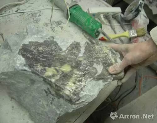 青田石雕的制作工具与工艺流程艺术 青田石雕的制作工具与工艺流程艺术