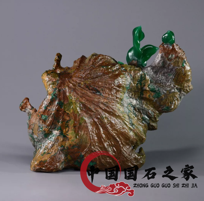 这个摆件拍出47万!雅安绿又是什么绿! 这个摆件拍出47万!雅安绿又是什么绿!