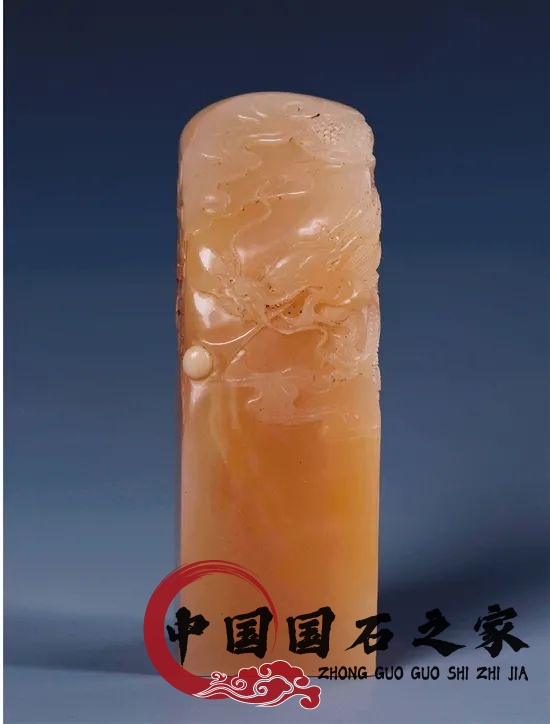 昌化鸡血石中颜色特点及种类 ——必看的鸡血石知识 昌化鸡血石中颜色特点及种类 ——必看的鸡血石知识