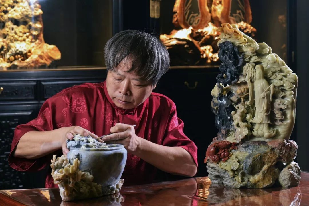 青田石雕大师陈小甫作品照片 青田石雕大师陈小甫作品照片