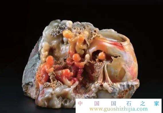 福州原产地寿山石鉴定中心中国工艺美术大师林东田黄作品 福州原产地寿山石鉴定中心中国工艺美术大师林东田黄作品