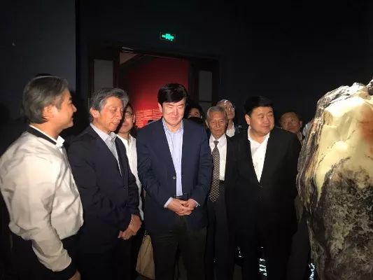“寿山石韵”艺术大展于中国美术馆盛大开幕2