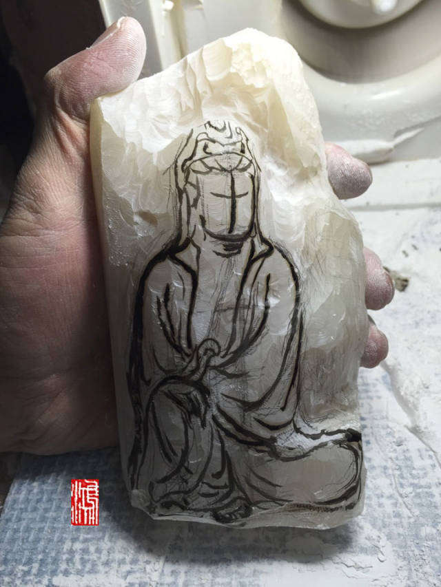 寿山石观音摆件 寿山石的雕刻过程2