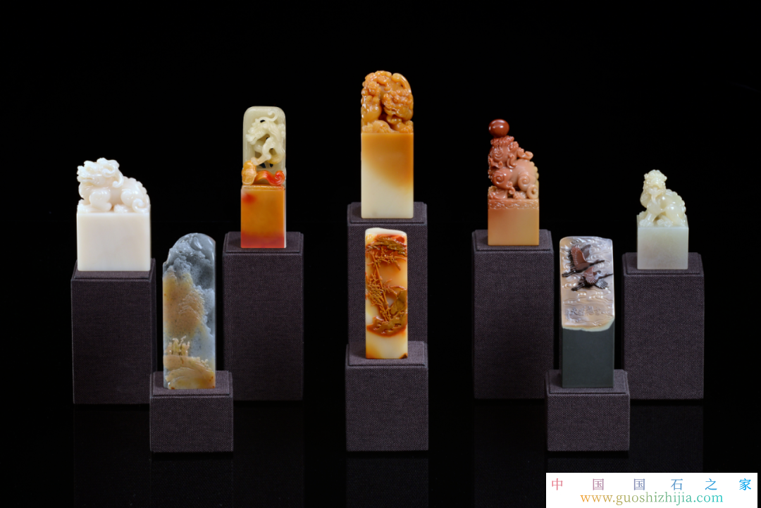 福州新晋中国工艺美术大师郑则评寿山石雕刻艺术